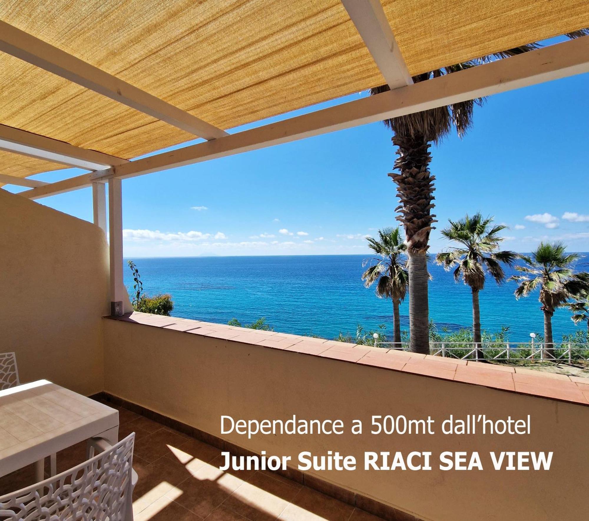 Suite Hotel L'Oasi Di Riaci (Adults Only) Santa Domenica  Eksteriør billede