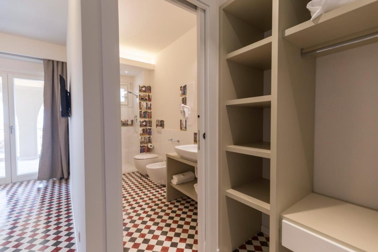Suite Hotel L'Oasi Di Riaci (Adults Only) Santa Domenica  Eksteriør billede