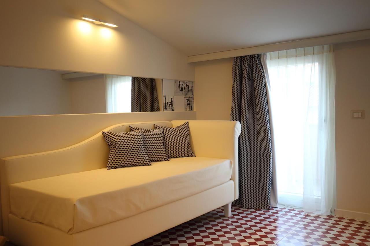 Suite Hotel L'Oasi Di Riaci (Adults Only) Santa Domenica  Eksteriør billede